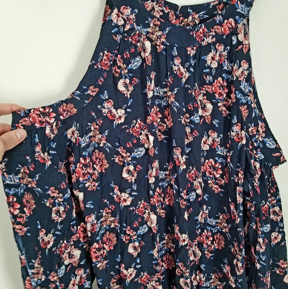 Tunic - Picture 2 of 6